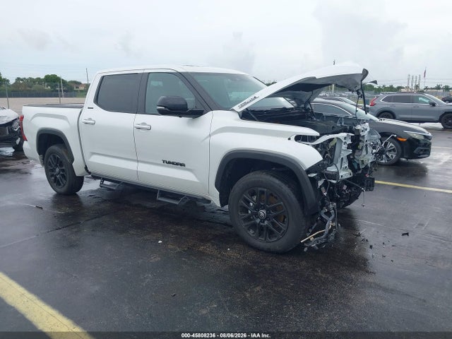 Продаж на аукціоні авто 2025 Toyota Tundra Hybrid Limited Crewmax 6.4' Bed, vin: 5TFWC5DB8SX106345, номер лоту: 45808236