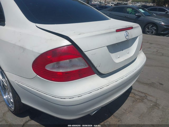 45808255 :رقم المزاد ، WDBTJ56H69F260013 vin ، 2009 Mercedes-benz Clk 350 مزاد بيع