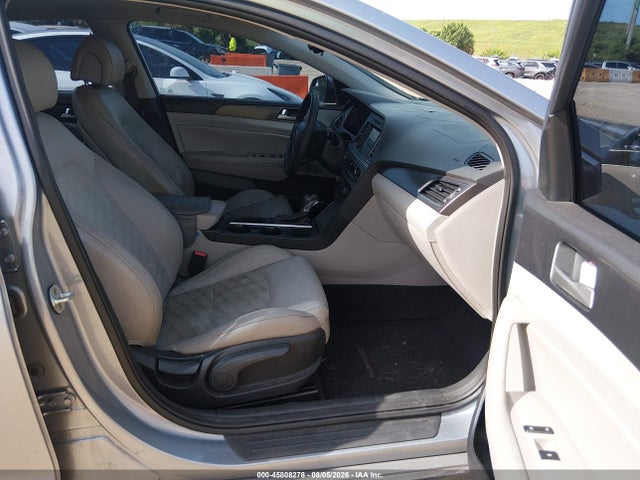 45808278 :رقم المزاد ، 5NPE34AF8HH474820 vin ، 2017 Hyundai Sonata Sport مزاد بيع