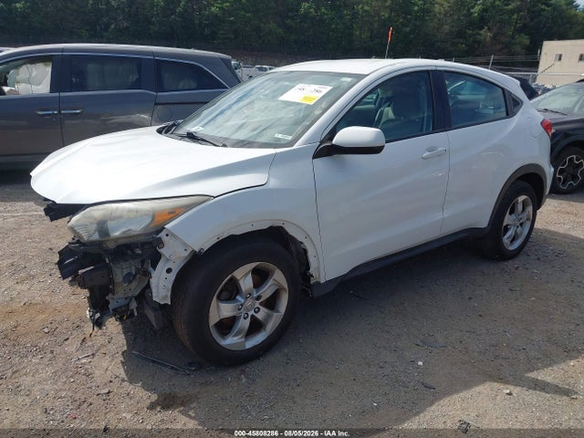 Honda HR-V LX 2016 3CZRU6H35GM728685 Image 2