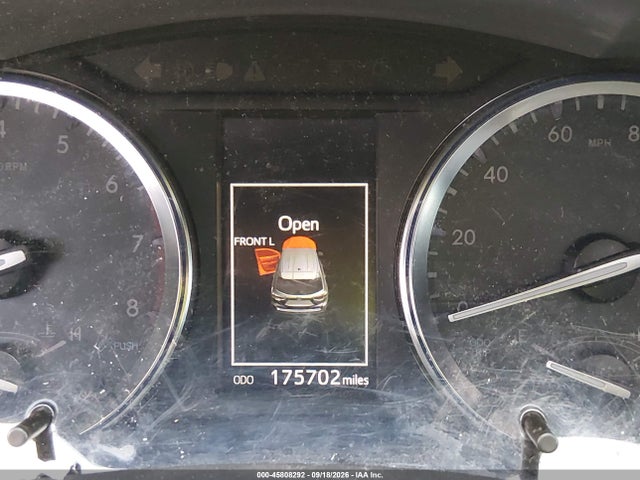 2014 Toyota Highlander Xle V6 მანქანა იყიდება აუქციონზე, vin: 5TDKKRFH6ES035182, აუქციონის ნომერი: 45808292