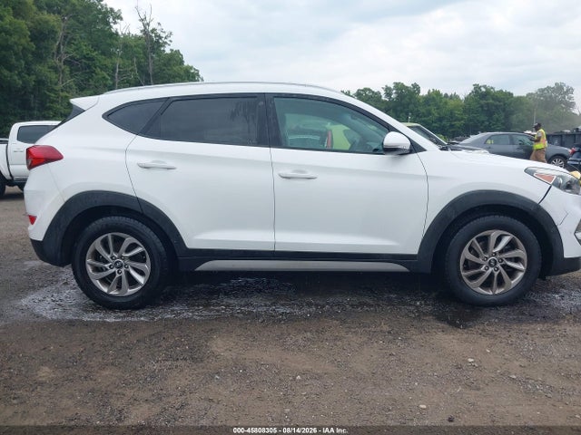 2017 Hyundai Tucson Eco მანქანა იყიდება აუქციონზე, vin: KM8J3CA2XHU507999, აუქციონის ნომერი: 45808305