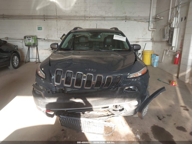2016 Jeep Cherokee Trailhawk მანქანა იყიდება აუქციონზე, vin: 1C4PJMBS2GW223195, აუქციონის ნომერი: 45808311