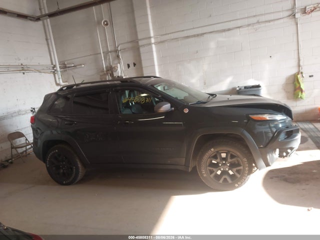 2016 Jeep Cherokee Trailhawk მანქანა იყიდება აუქციონზე, vin: 1C4PJMBS2GW223195, აუქციონის ნომერი: 45808311