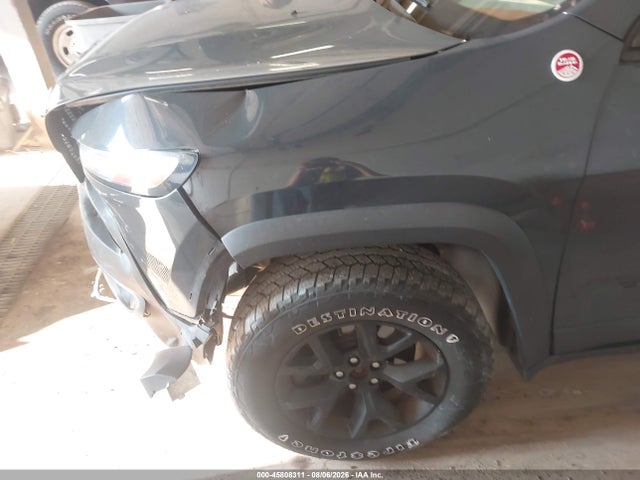 2016 Jeep Cherokee Trailhawk მანქანა იყიდება აუქციონზე, vin: 1C4PJMBS2GW223195, აუქციონის ნომერი: 45808311