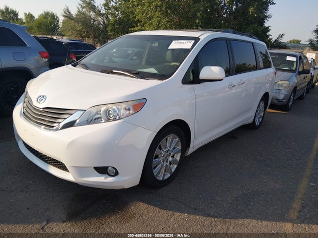 2014 Toyota Sienna Xle 7 Passenger მანქანა იყიდება აუქციონზე, vin: 5TDDK3DC6ES087540, აუქციონის ნომერი: 45808359