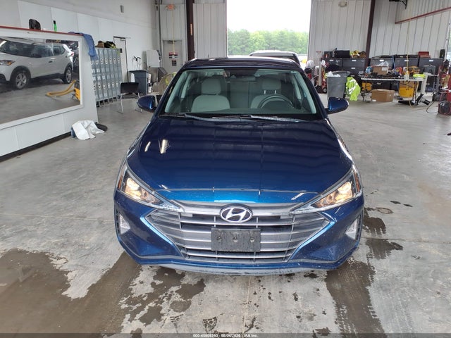 Продажа на аукционе авто 2020 Hyundai Elantra Se, vin: 5NPD74LF2LH608985, номер лота: 45808360
