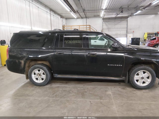 2016 Chevrolet Suburban Lt მანქანა იყიდება აუქციონზე, vin: 1GNSKHKC9GR447593, აუქციონის ნომერი: 45808371