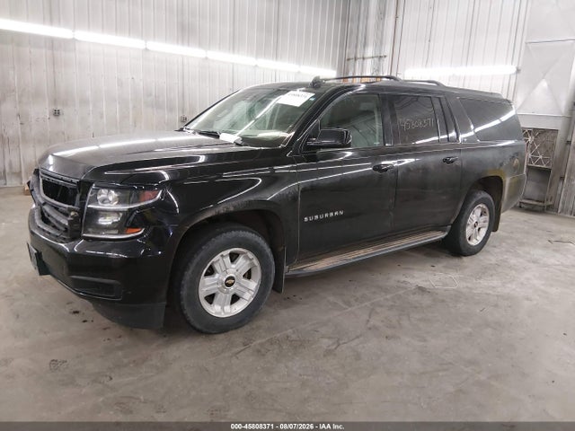 2016 Chevrolet Suburban Lt მანქანა იყიდება აუქციონზე, vin: 1GNSKHKC9GR447593, აუქციონის ნომერი: 45808371