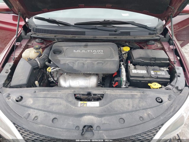 45808435 :رقم المزاد ، 1C3CCCAB0FN588388 vin ، 2015 Chrysler 200 Limited مزاد بيع