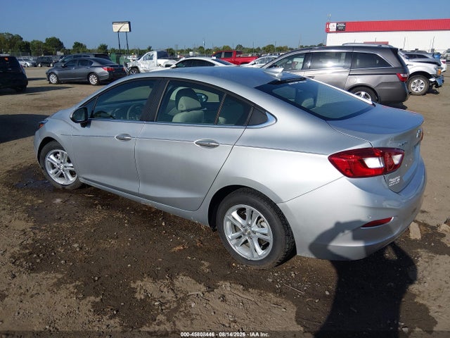 Aukcja sprzedaży 2018 Chevrolet Cruze Lt Auto, vin: 1G1BE5SM4J7151433, numer aukcji: 45808446