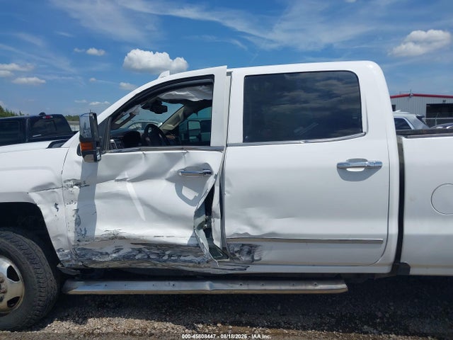 Продажа на аукционе авто 2016 Chevrolet Silverado 3500hd High Country, vin: 1GC4K1E88GF238881, номер лота: 45808447