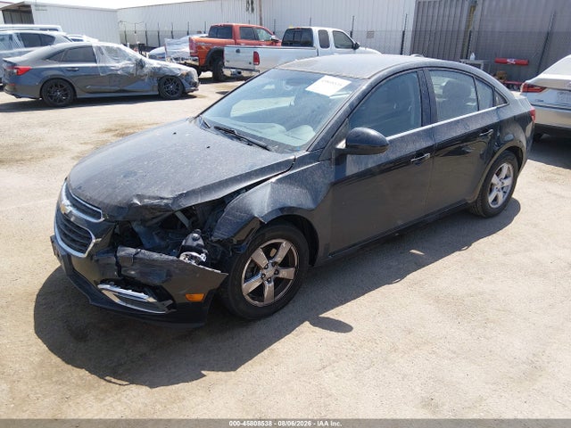 Chevrolet Cruze 1lt Auto 2015 1G1PC5SB2F7213851 Image 2