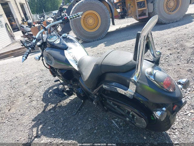 Kawasaki Vn900 C 2017 JKAVN2C12HA068498 Image 3