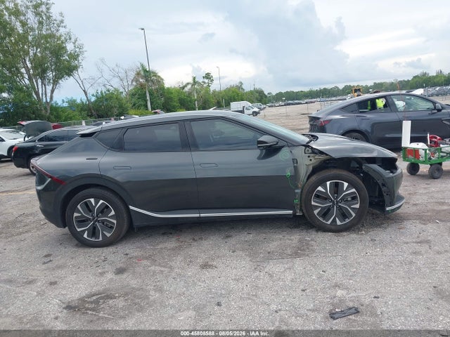 KIA Ev6 Light Long Range 2024 KNDC34LAXR5195752 Image 14