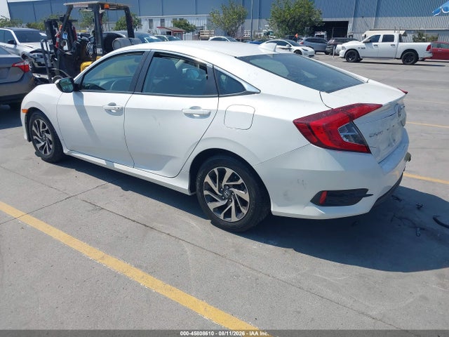 Honda CIVIC EX 2018 2HGFC2F72JH515551 Image 3