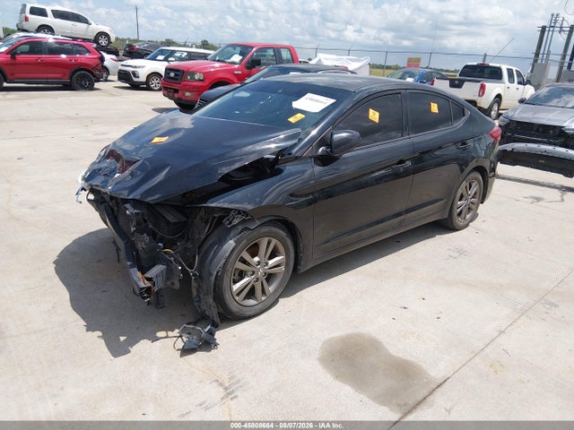 5NPD84LFXJH233888 Hyundai ELANTRA SEL