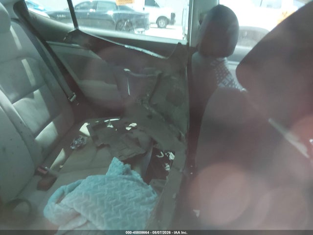 5NPD84LFXJH233888 Hyundai ELANTRA SEL