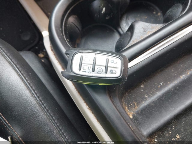 45808691 :رقم المزاد ، 2C4RC1BG0KR526751 vin ، 2019 Chrysler Pacifica Touring L مزاد بيع