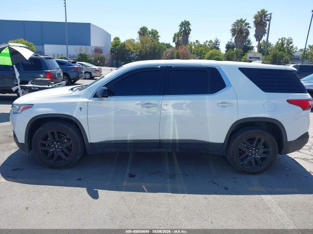 Chevrolet Traverse Ls 2019 1GNERFKWXKJ182052 Image 14