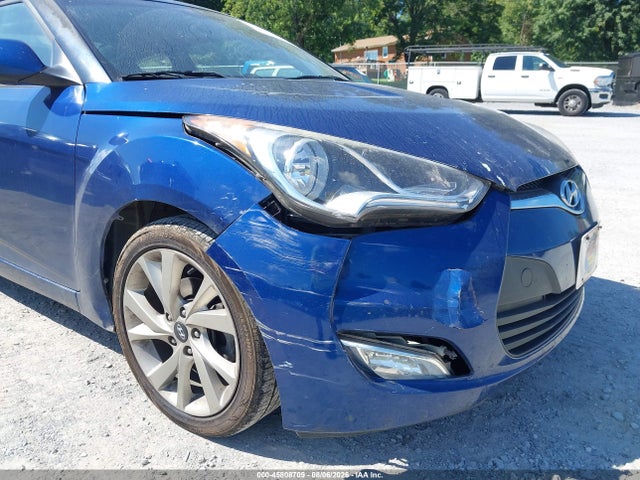 2017 Hyundai Veloster მანქანა იყიდება აუქციონზე, vin: KMHTC6AD1HU304950, აუქციონის ნომერი: 45808709