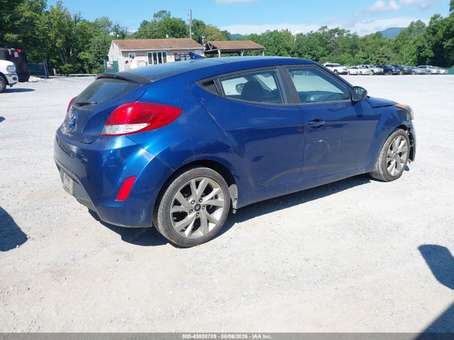 2017 Hyundai Veloster მანქანა იყიდება აუქციონზე, vin: KMHTC6AD1HU304950, აუქციონის ნომერი: 45808709