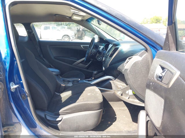 2017 Hyundai Veloster მანქანა იყიდება აუქციონზე, vin: KMHTC6AD1HU304950, აუქციონის ნომერი: 45808709