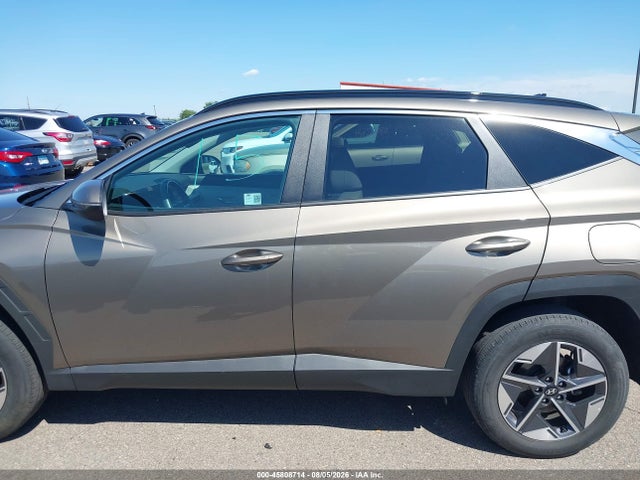 Продажа на аукционе авто 2025 Hyundai Tucson Hybrid Sel Convenience, vin: KM8JCDD13SU256520, номер лота: 45808714