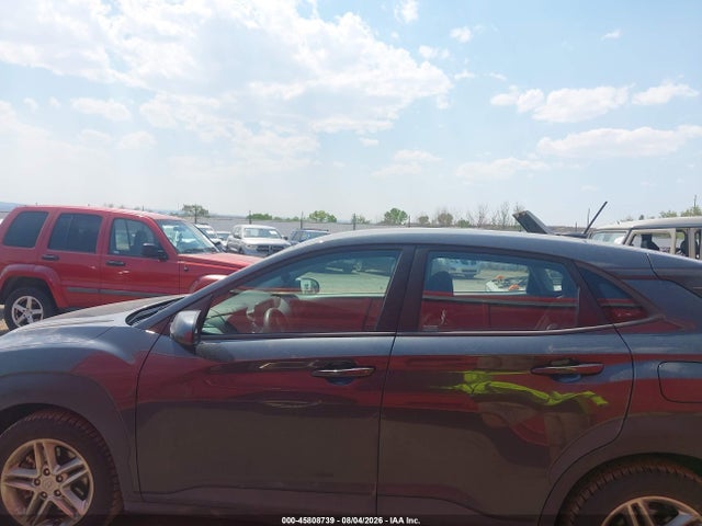 KM8K1CAA3MU739131 Hyundai Kona Se