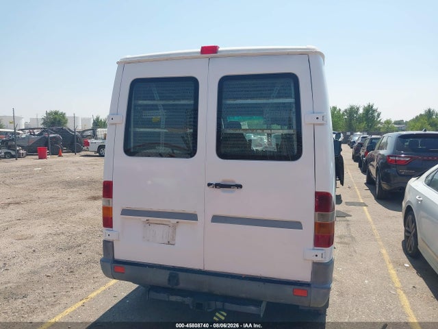 2004 Dodge Sprinter Van 2500 მანქანა იყიდება აუქციონზე, vin: WD2PD144545643604, აუქციონის ნომერი: 45808740