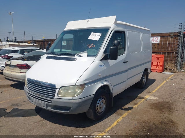 2004 Dodge Sprinter Van 2500 მანქანა იყიდება აუქციონზე, vin: WD2PD144545643604, აუქციონის ნომერი: 45808740