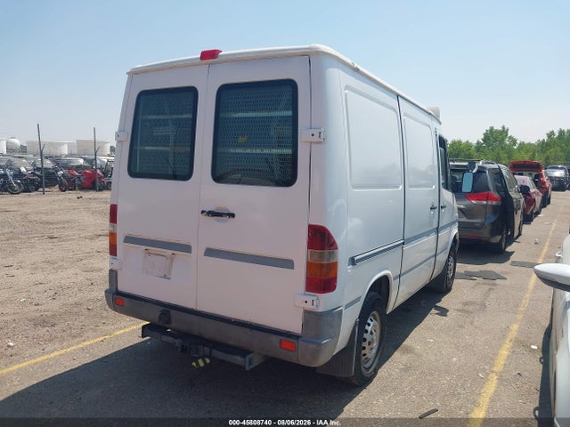 2004 Dodge Sprinter Van 2500 მანქანა იყიდება აუქციონზე, vin: WD2PD144545643604, აუქციონის ნომერი: 45808740
