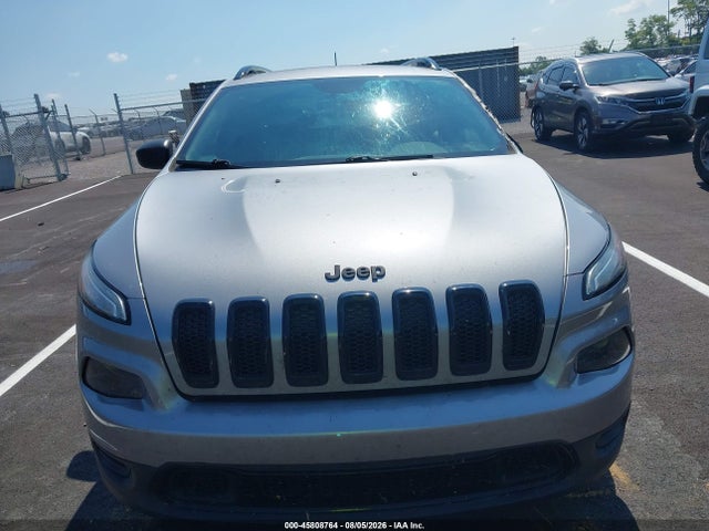 45808764 :رقم المزاد ، 1C4PJLAB4HW652853 vin ، 2017 Jeep Cherokee Altitude مزاد بيع