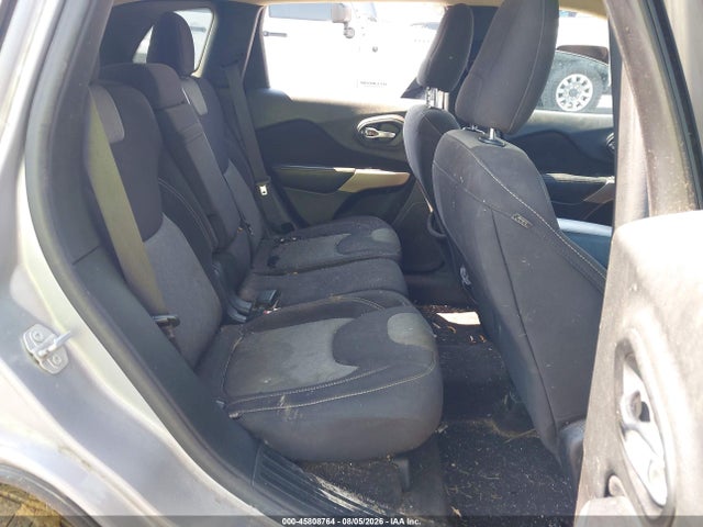 45808764 :رقم المزاد ، 1C4PJLAB4HW652853 vin ، 2017 Jeep Cherokee Altitude مزاد بيع
