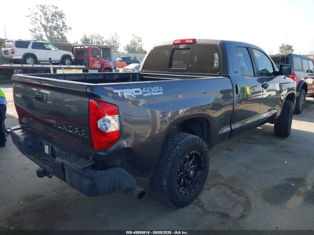 5TFUY5F19FX460667 Toyota Tundra Sr5 5.7l V8