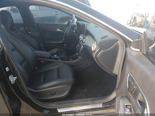 WDDSJ4EB0FN213099 Mercedes-Benz CLA 250