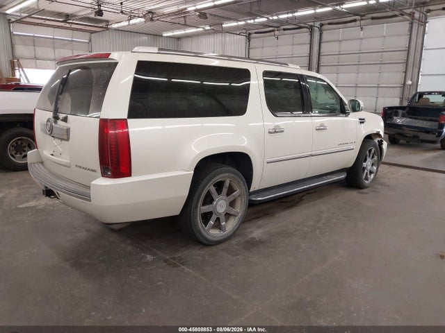 Продаж на аукціоні авто 2007 Cadillac Escalade Esv Standard, vin: 1GYFK66827R422145, номер лоту: 45808853