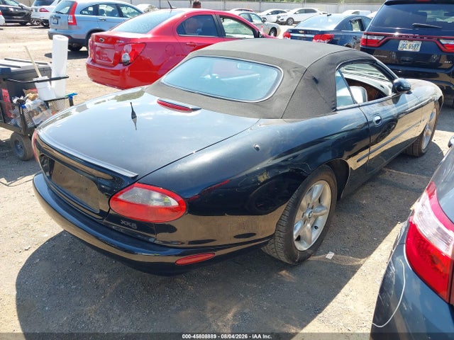 45808889 :رقم المزاد ، SAJGX274XVC003235 vin ، 1997 Jaguar Xk8 مزاد بيع