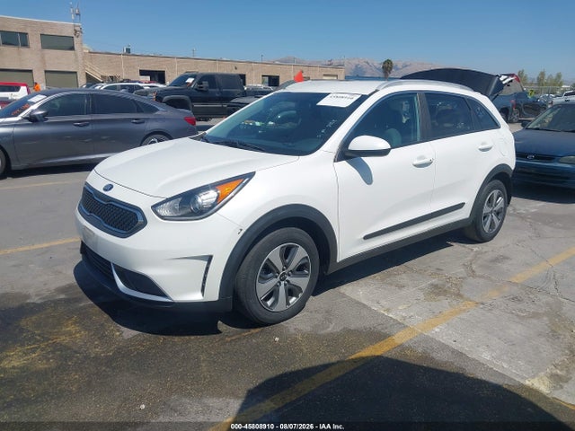 KIA NIRO LX 2019 KNDCB3LC5K5353189 Image 2