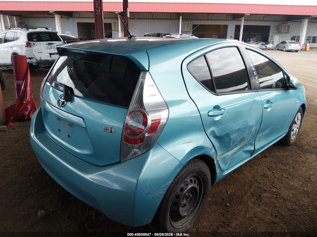 Продаж на аукціоні авто 2013 Toyota Prius C Two, vin: JTDKDTB38D1032104, номер лоту: 45808947