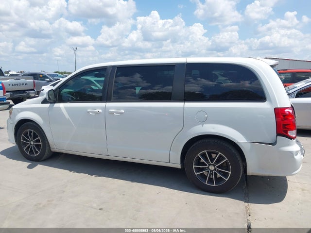 45808953 :رقم المزاد ، 2C4RDGEG8JR189367 vin ، 2018 Dodge Grand Caravan Gt مزاد بيع
