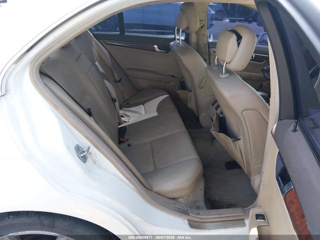 45808971 :رقم المزاد ، WDDGF5EB3AR119846 vin ، 2010 Mercedes-benz C 300 Luxury/sport مزاد بيع