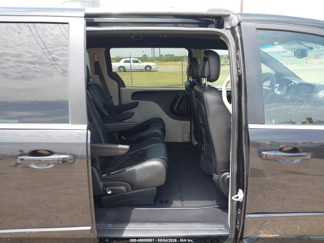 45808981 :رقم المزاد ، 2C4RDGCG9HR692418 vin ، 2017 Dodge Grand Caravan Sxt مزاد بيع