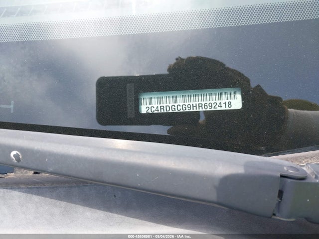 45808981 :رقم المزاد ، 2C4RDGCG9HR692418 vin ، 2017 Dodge Grand Caravan Sxt مزاد بيع