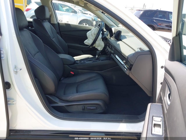 1HGCY2F86TA009669 Honda Accord Hybrid Touring