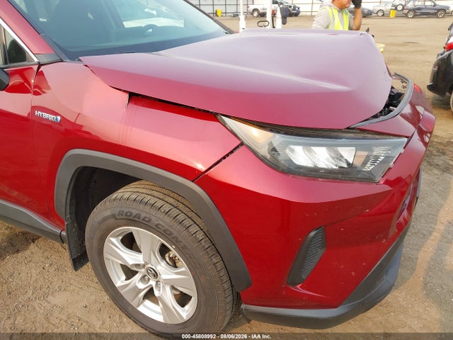 Toyota RAV4 LE 2019 JTMMWRFV9KD009508 Image 17