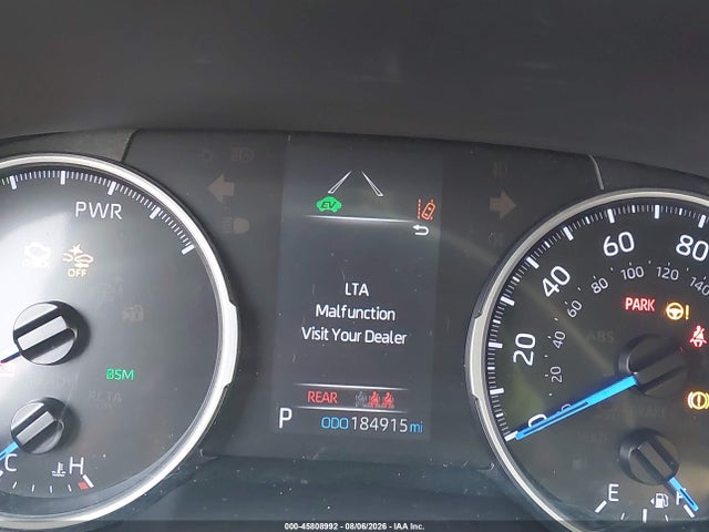 Toyota RAV4 LE 2019 JTMMWRFV9KD009508 Image 19