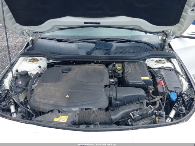 45808996 :رقم المزاد ، WDDSJ4GB7GN309004 vin ، 2016 Mercedes-benz Cla 250 4matic مزاد بيع