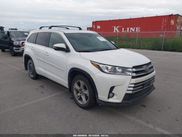 2017 Toyota Highlander Limited მანქანა იყიდება აუქციონზე, vin: 5TDDZRFH4HS427537, აუქციონის ნომერი: 45809045