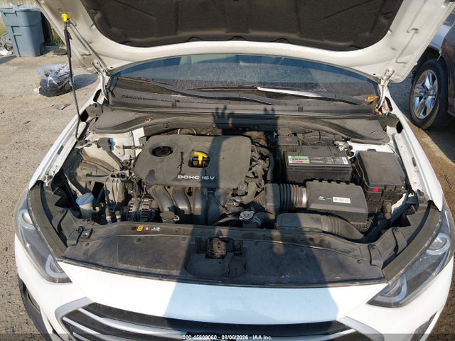 Hyundai ELANTRA SE 2017 5NPD84LF5HH015772 Image 10